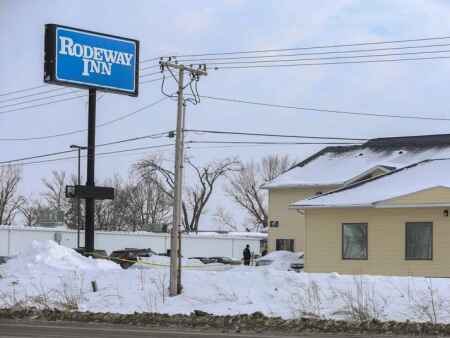 Authorities identify woman who was fatally stabbed at a motel in southwest Cedar Rapids