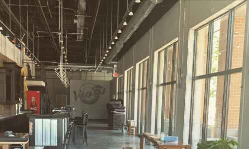 Iowa City’s first plant bar opening soon