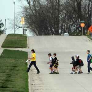 Walk, bike or roll to school day in Iowa