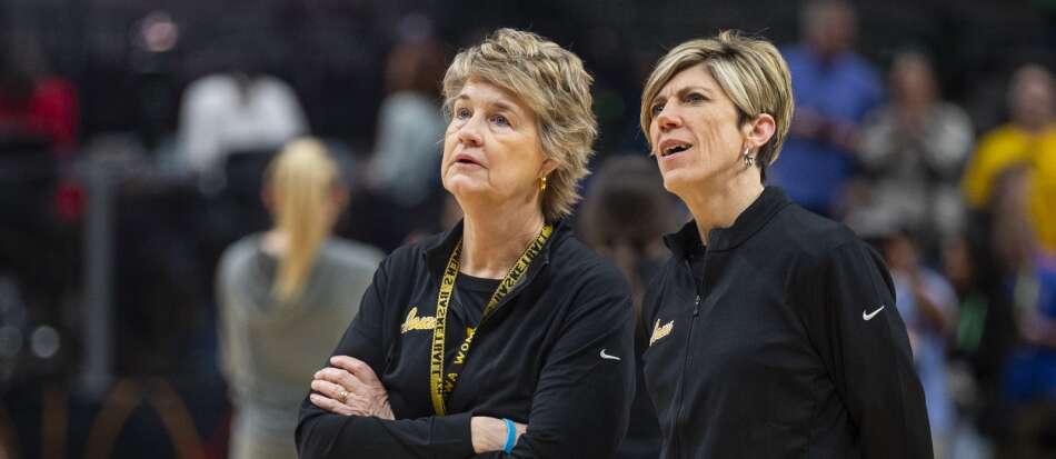 Caitlin Clark saw Final Four potential in Iowa, and the rest is history