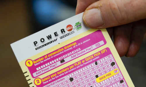 $700 million Powerball prize latest in string of giant jackpots