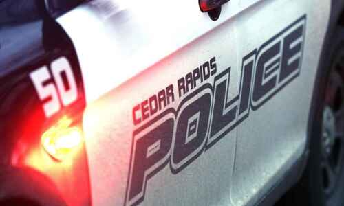 One injured in Sunday afternoon shooting in Cedar Rapids