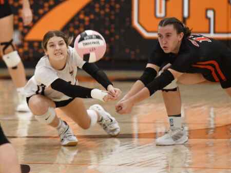 State volleyball updates: Tuesday’s scores, stats and more