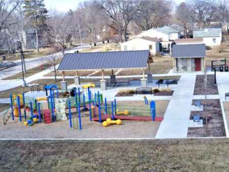 Iowa City park renamed after Black Pulitzer Prize winner
