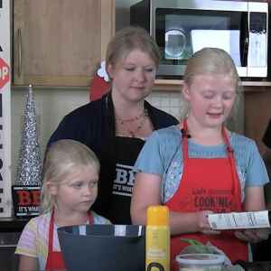 Kids Cooking: Make flaky beef-stuffed pinwheels with us