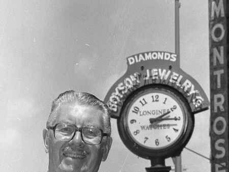 Boyson clock has kept Cedar Rapids on time since 1918