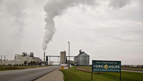 Iowa’s ethanol production sets record, group says