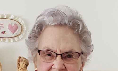 Martha Lowe to celebrate 100th birthday