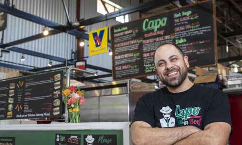 Pita’z owner expands in NewBo City Market with Italian beef