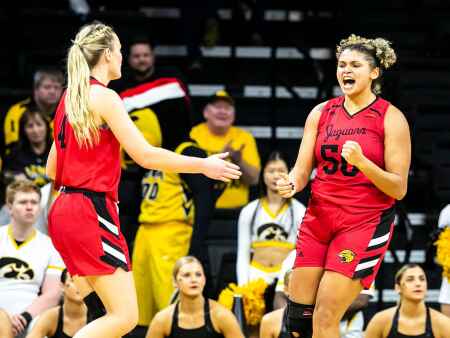 IUPUI erases 18-point deficit, stuns 15th-ranked Iowa women