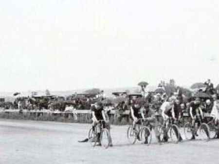 Cedar Rapids bike races of the late 1800s