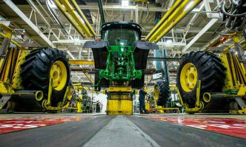 Farmers win right to repair their own John Deere tractors