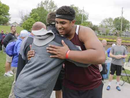 Linn County competitors sweep 3A boys' events on opening day of state track