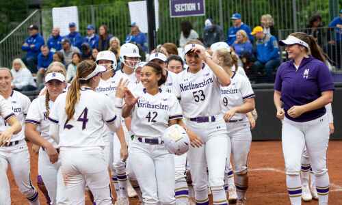 Ayana Lindsey plays supporting role in Northwestern’s run to WCWS