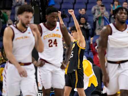 Cyclones exit in first round as shooting goes from bad to worse