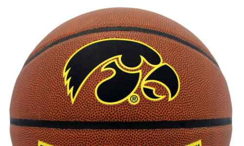 Iowa men’s basketball team suffers first loss, 79-66 to TCU