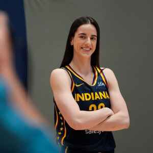 Caitlin Clark’s presence draws comparisons to two Birds as Fever contemplate playoff run