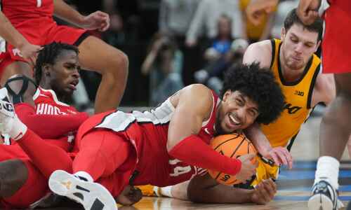 Hawkeye men have bummer of a scrum, get bounced from Big Ten tourney