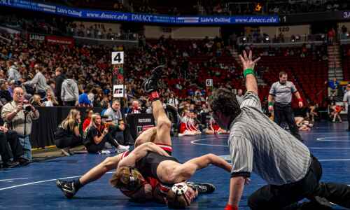 Boys’ state wrestling: 3 stars from Day 1