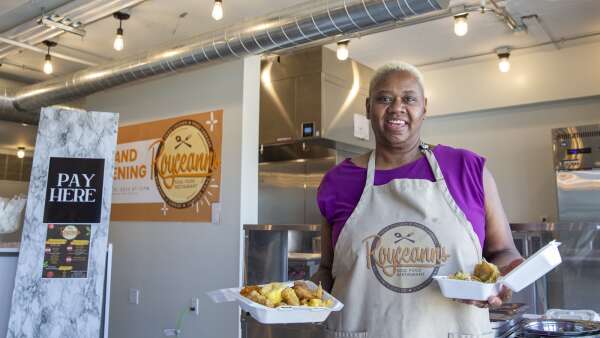Johnson County Supervisor opens new soul food restaurant