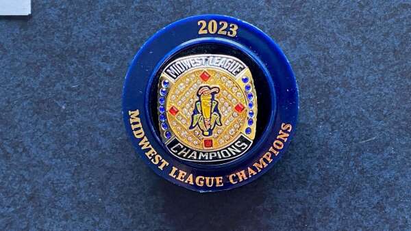 Cedar Rapids Kernels hold a championship ring ceremony with their fans