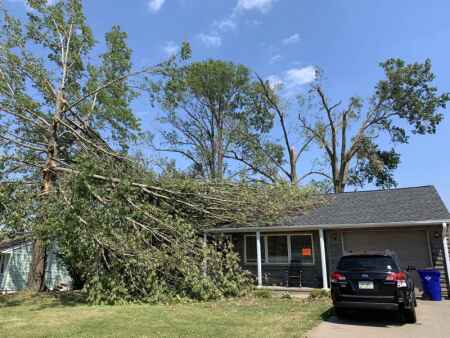 Cedar Rapids works to repair hundreds of properties damaged in derecho