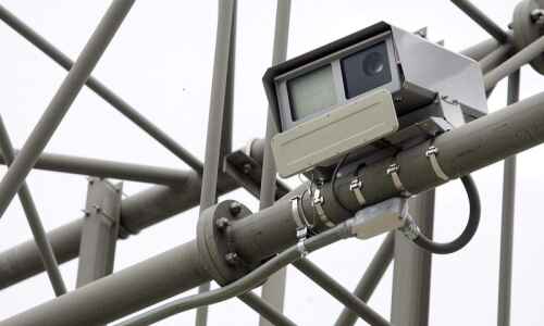 Iowa lawmakers trying again to take on traffic cameras