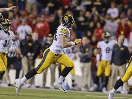 Iowa, Iowa State each have nation-leading football stat