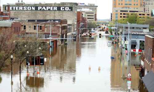 Spring outlook: Flood risk minimal for Eastern Iowa