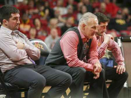 Humboldt welcomes hometown coaches for special dual