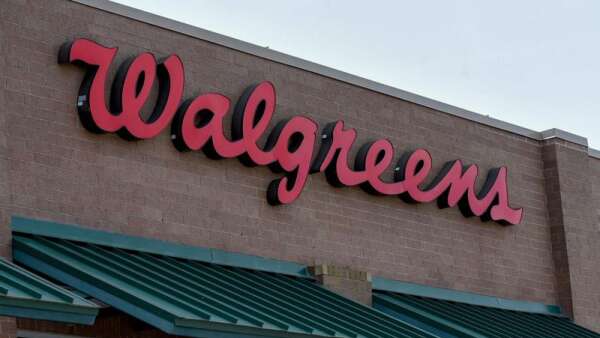 Walgreens to close 200 U.S. stores this fall