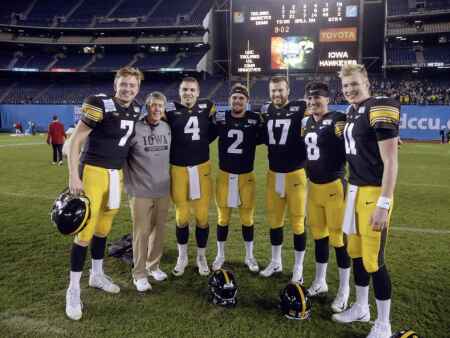 Iowa’s Ken O’Keefe bringing in the big Hawkeye QB names from the past to meet…
