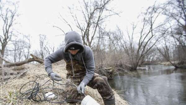 Iowa House approves budget that could cut Iowa’s water sensors