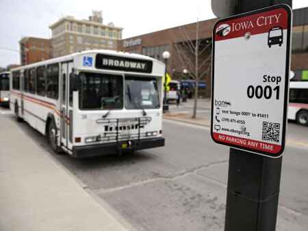 New public transit system gets Iowa City Council approval