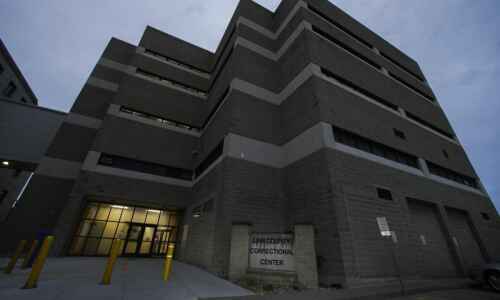 Confronted with employee complaints about overtime, the Linn County jail responded