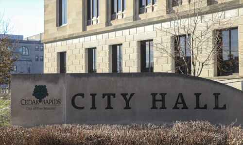 Cedar Rapids council narrows ethics policy, leaves ranked choice voting out of city charter