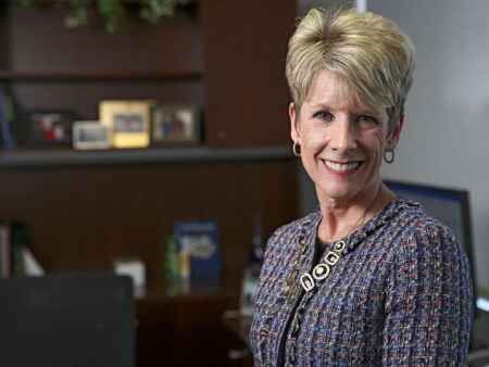 Kirkwood President Lori Sundberg to retire in 2023