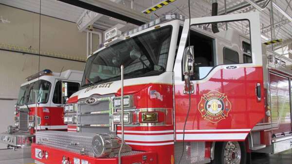 Fire does $40,000 in damage to Iowa City home