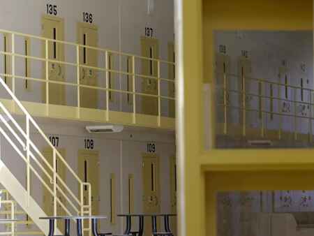 Iowa prisons to start allowing visitors again in early July