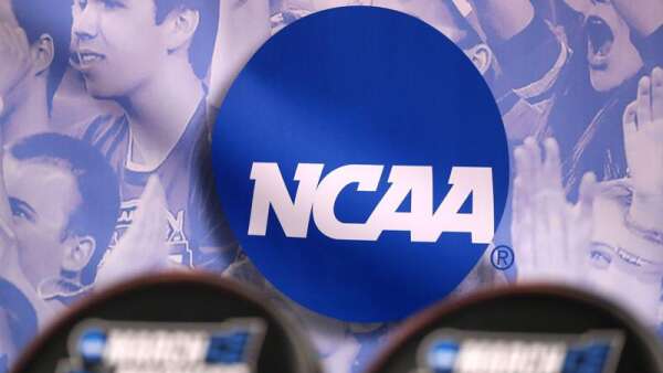 Gambling regulators: Sports events at Iowa and Iowa State not now under suspicion
