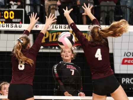 Union turns it around against Mount Vernon in 3A state volleyball semifinals