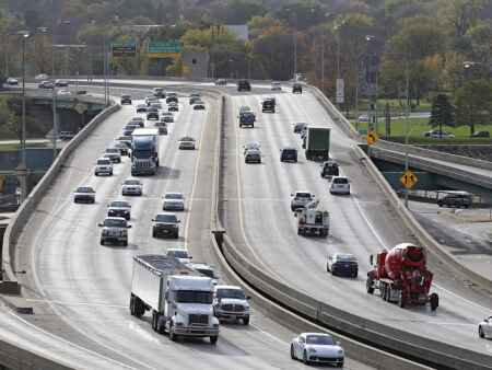 On Cedar Rapids' S-curve, speed is up but crashes aren't