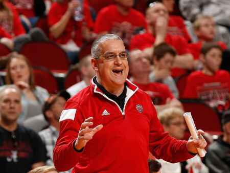 Cornell promotes Dave Schlabaugh to head men’s basketball coach
