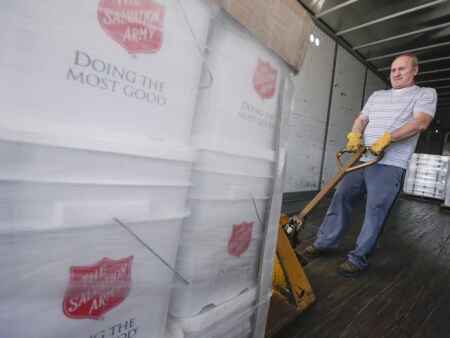Cedar Rapids Salvation Army volunteers deployed to flood region