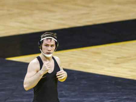 Is Spencer Lee, this Iowa wrestling team the best ever?