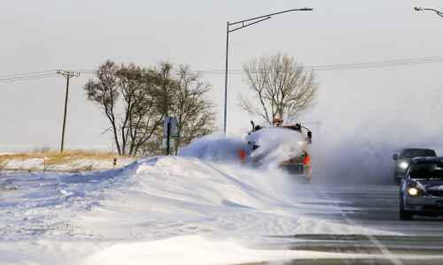 Winter storm begins moving out of Iowa
