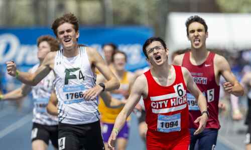 Photos: Friday’s Drake Relays events