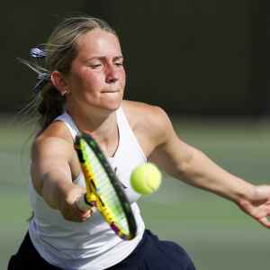 Accomplished senior Avery Link welcomes lineup change in final Xavier tennis season