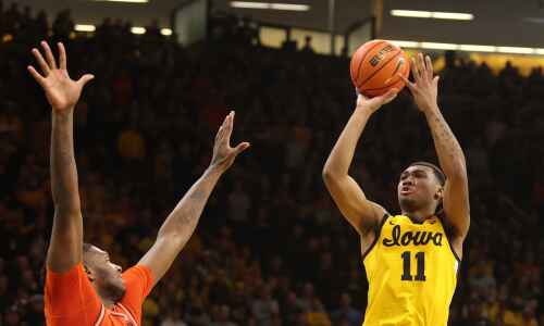 Tony Perkins cooked, and Hawkeyes savored win over Illinois