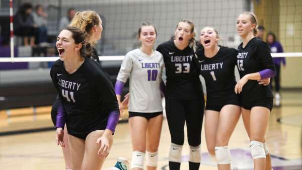 Liberty sweeps Xavier, claims MVC Mississippi Division championship